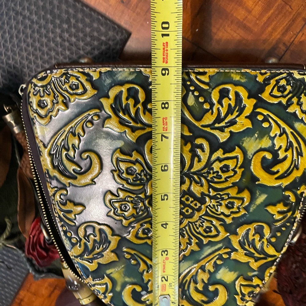 Handbag - Picture 4 of 9
